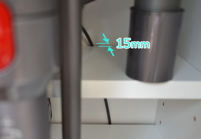 掃除機収納ラック、配線
