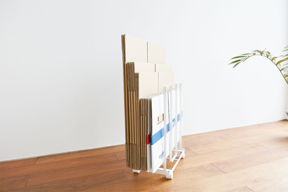 山崎実業 tower ダンボールストッカー タワーイメージ