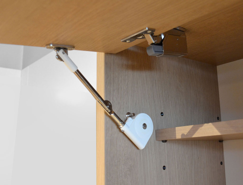 人工大理石天板の木目が優しいキッチンボード 120cm幅 Armona（アルモナ）｜ステーとダンパー