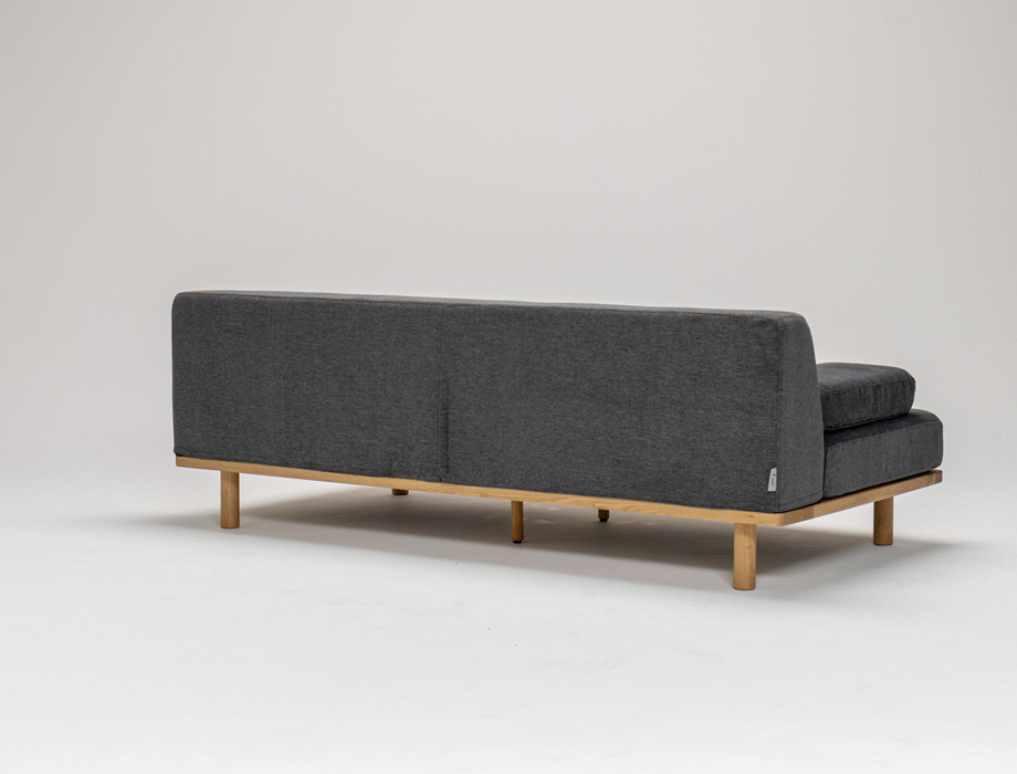 fumi ソファー サムネイル