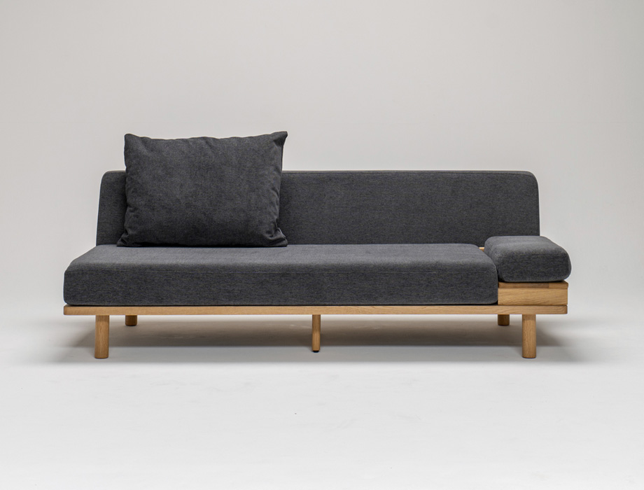 fumi ソファー サムネイル