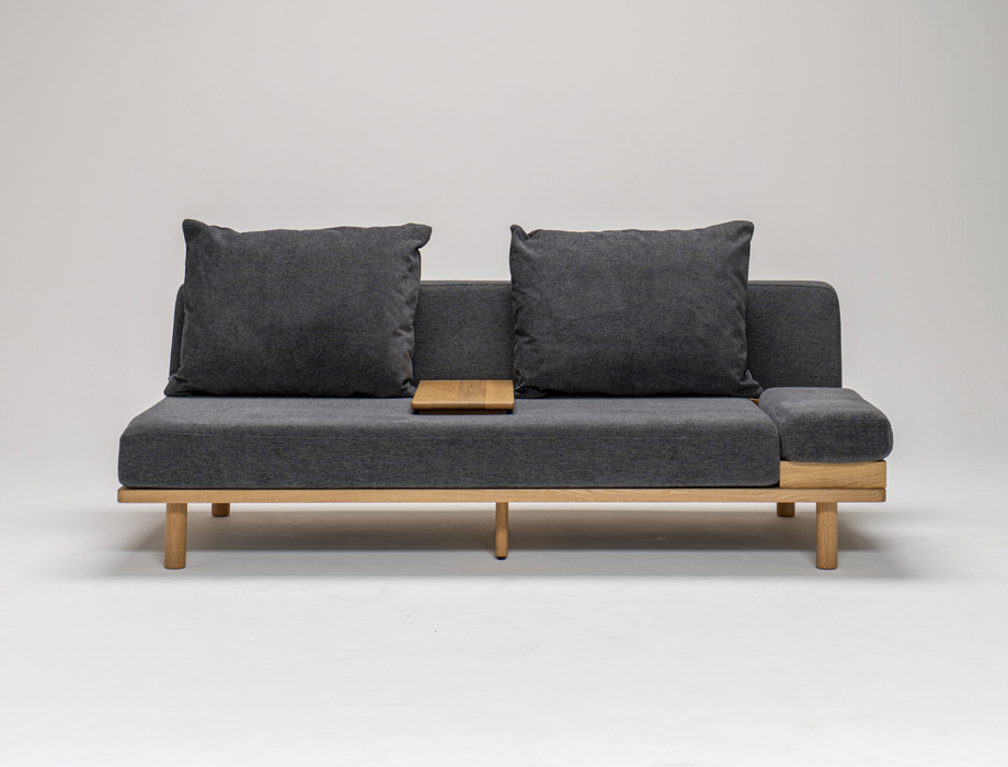 fumi ソファー サムネイル