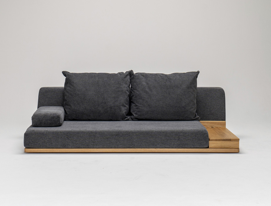 fumi ソファー サムネイル