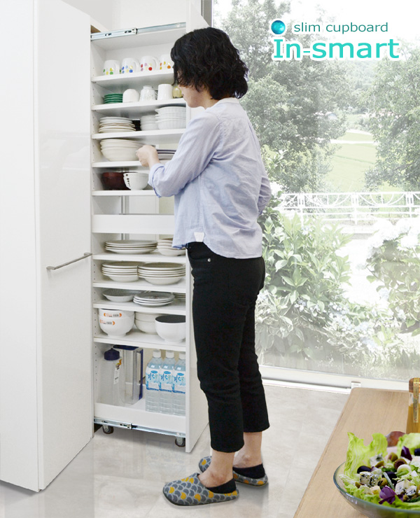 スライド式スリム食器棚 [Iｎ-smart]35cm幅 = たくさんの食器をわずか