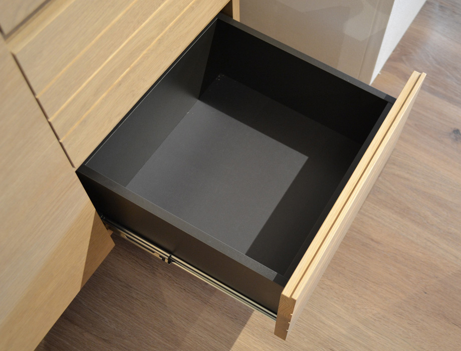 Nomo（ノーモ）サイドボード 120cm幅｜扉スリット