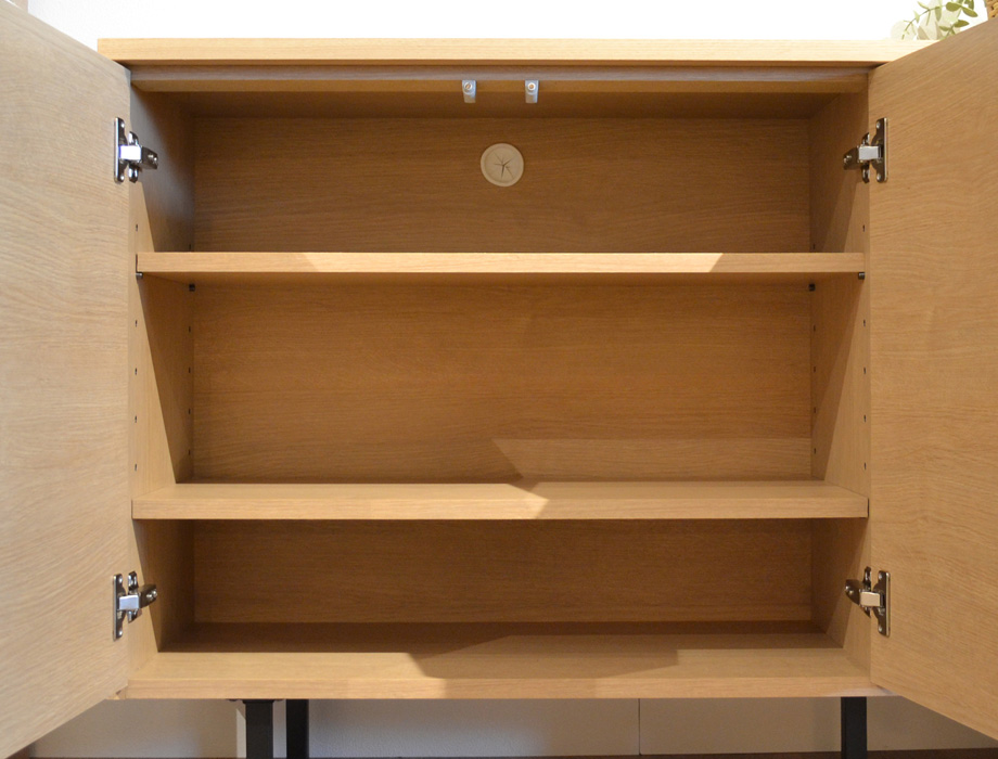 Nomo（ノーモ）サイドボード 120cm幅｜ＡＶ機器収納部