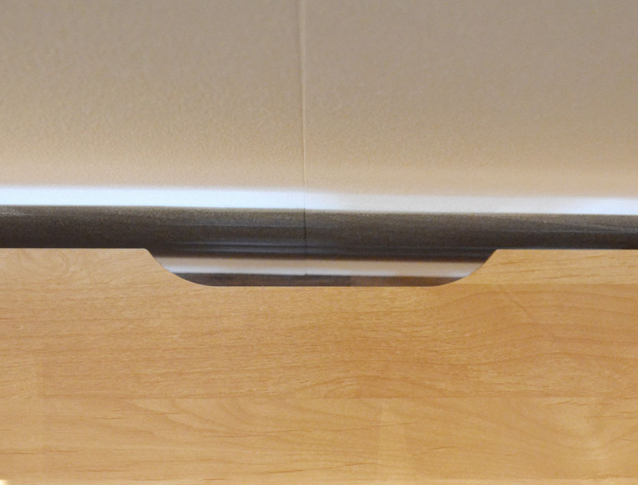 Noran （ノーラン）テレビボード 180cm幅｜配線用の切り欠き