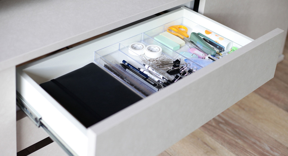 SVALA（スヴァラ）テレビボード 幅180cm幅｜上段引き出し